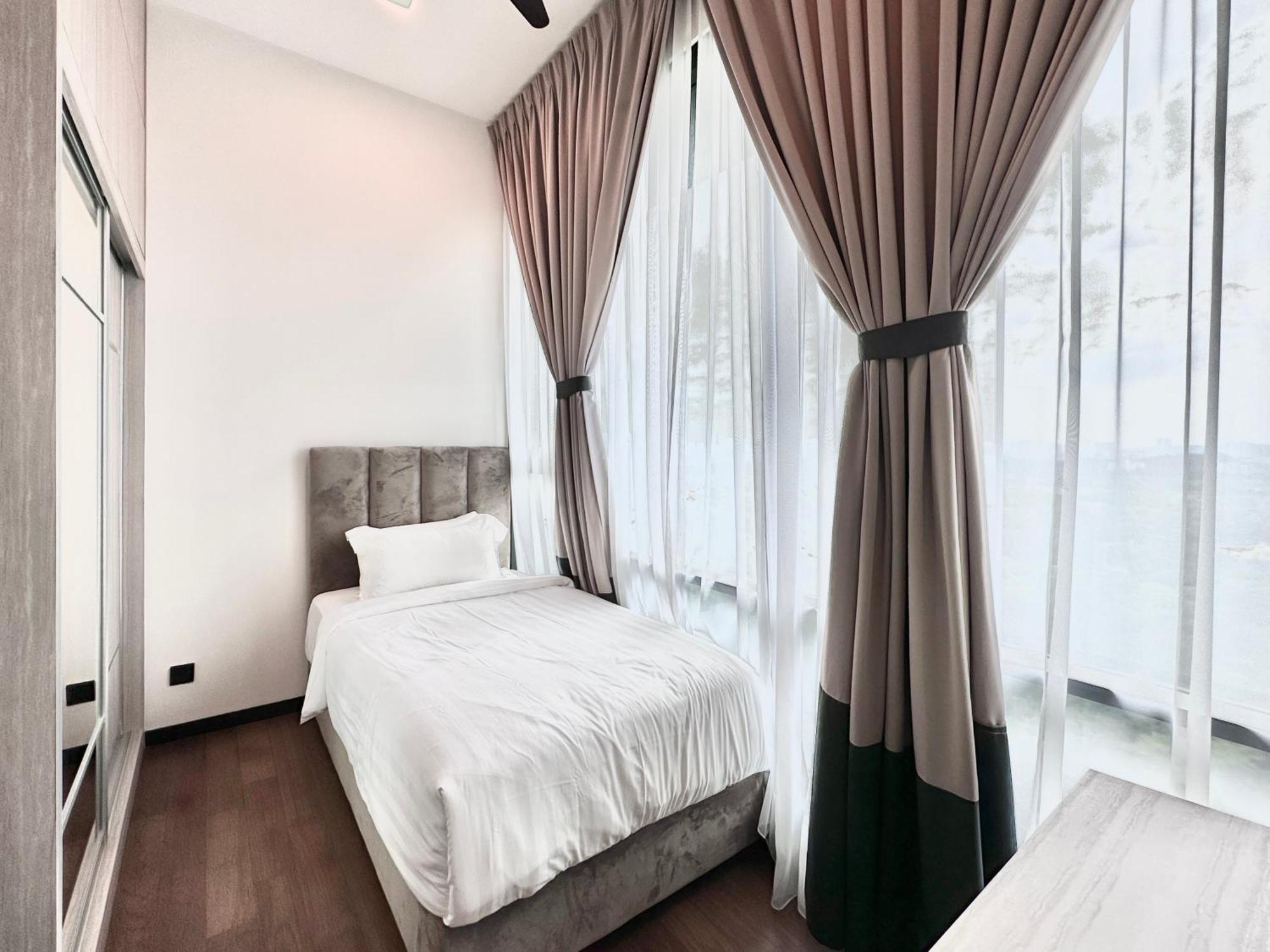 Opus Residences By Manhattan Group Pangsapuri *